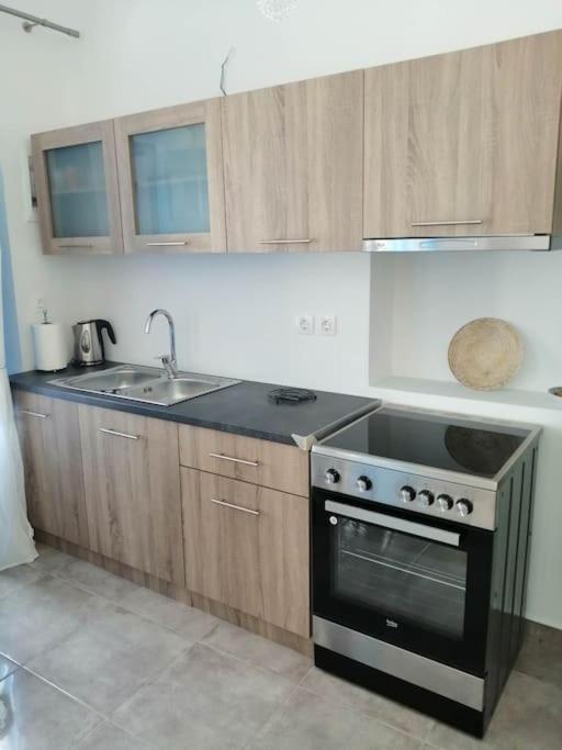 Sunrise Apartments - Aegean Blue Kalymnos Town Екстер'єр фото