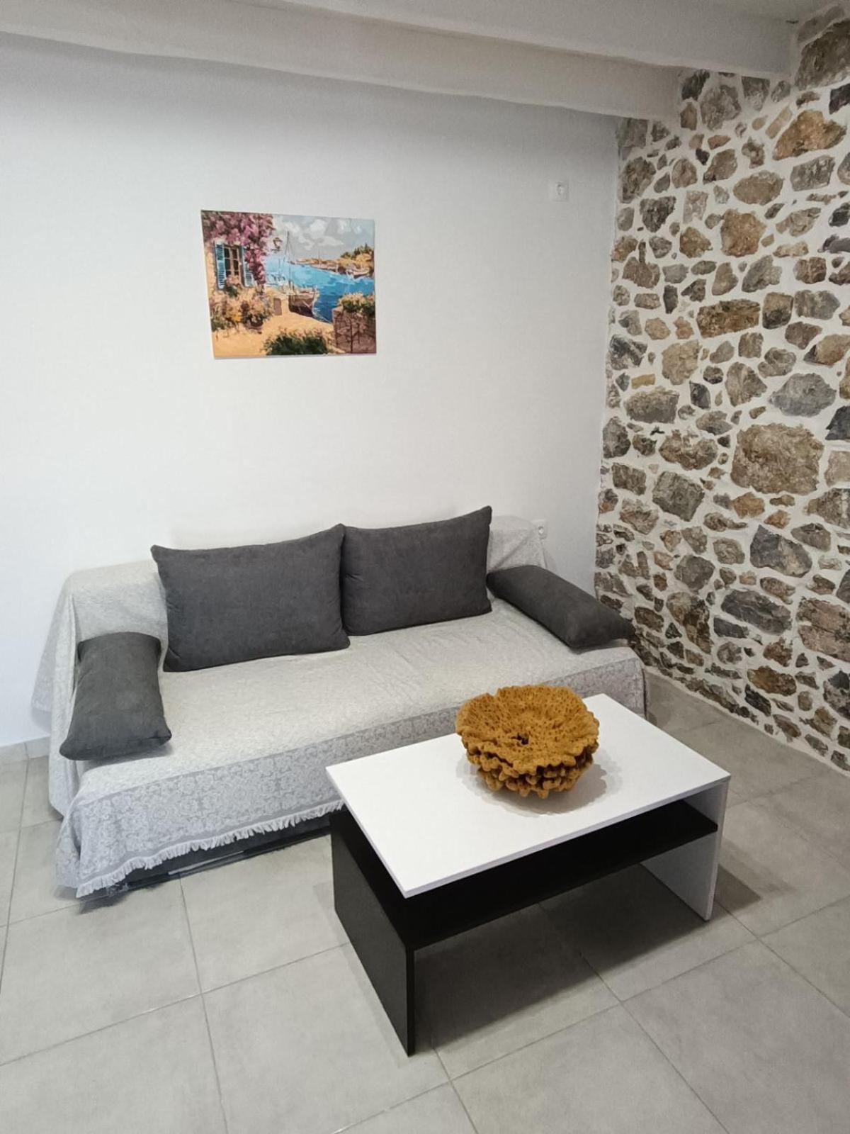 Sunrise Apartments - Aegean Blue Kalymnos Town Екстер'єр фото